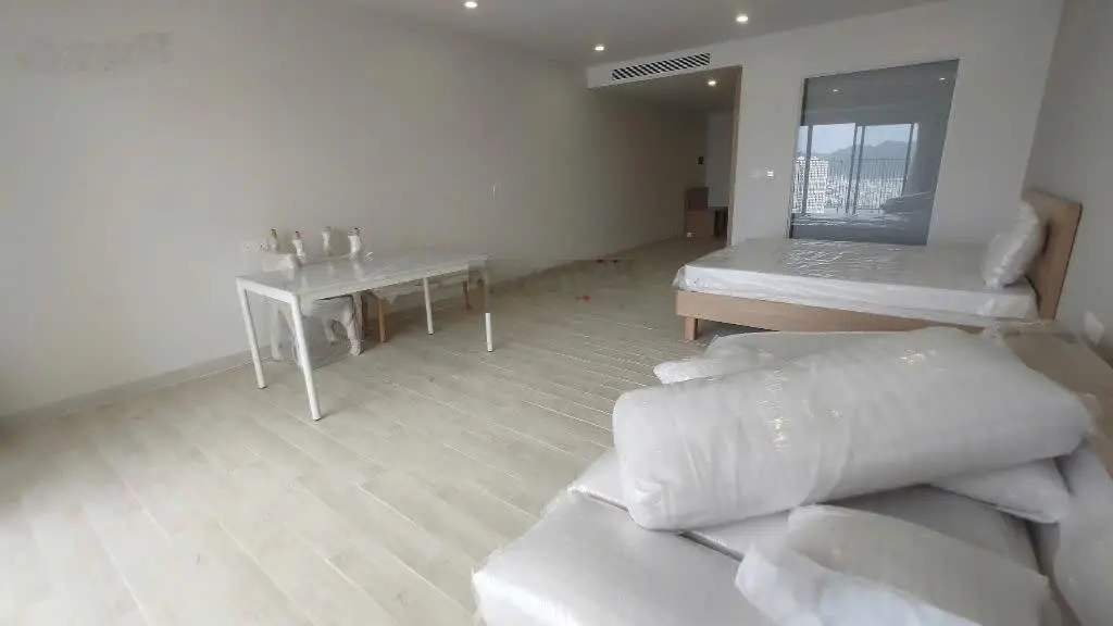 Bán Nhanh Căn Hộ Gold Coast / View Biển Trực Diện Cầu Trần Phú
