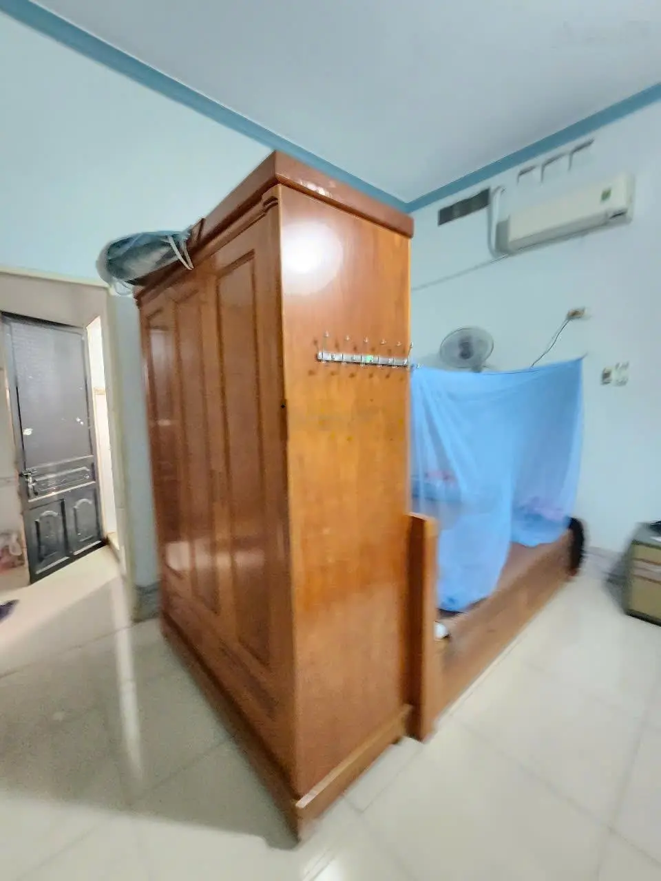 Bán nhà 1 trệt 1 lầu Tum MT đường Hai Bà Trưng buôn bán sầm uất P.đông Hòa Tp Dĩ An