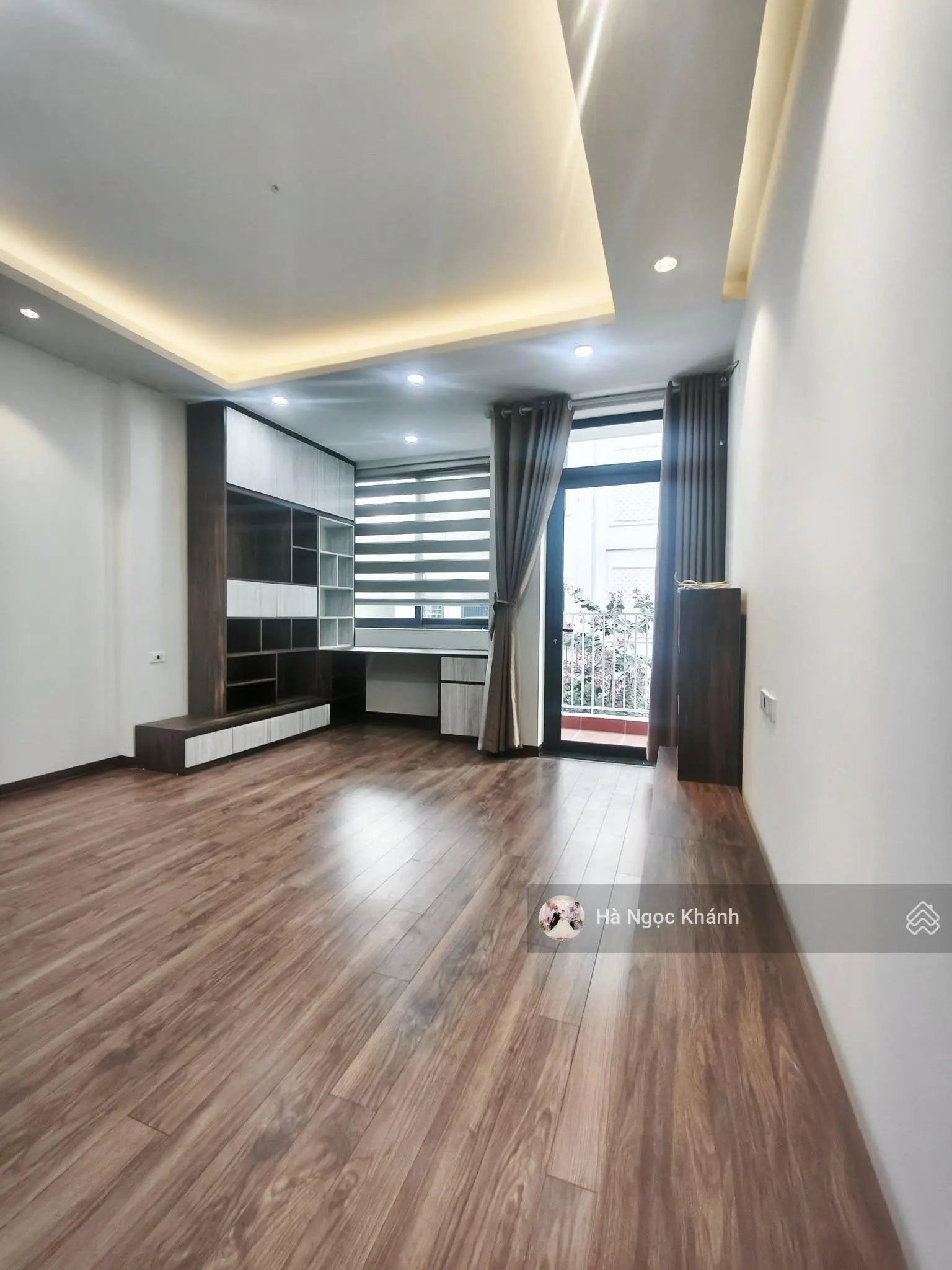 Nhà đẹp hiếm có 3 mặt thoáng phố thiên hiền - 63m2, mt khủng 6m - có sân - ở sướng!