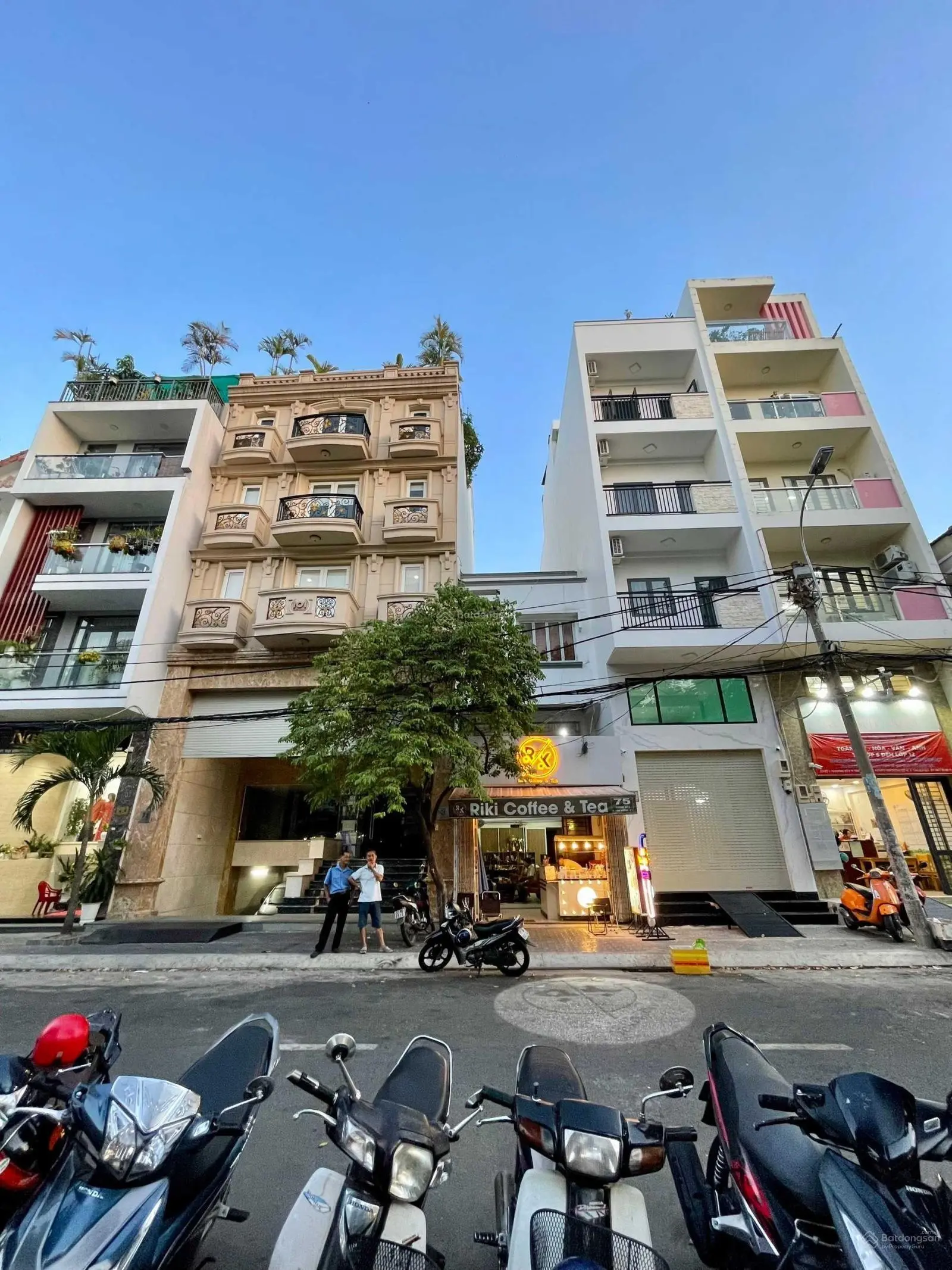 Bán nhà 2 lầu mặt tiền đường Số 9 (Đường đôi), P. Tân Kiểng, Quận 7 giá 14,5 tỷ, LH 0917 796 ***