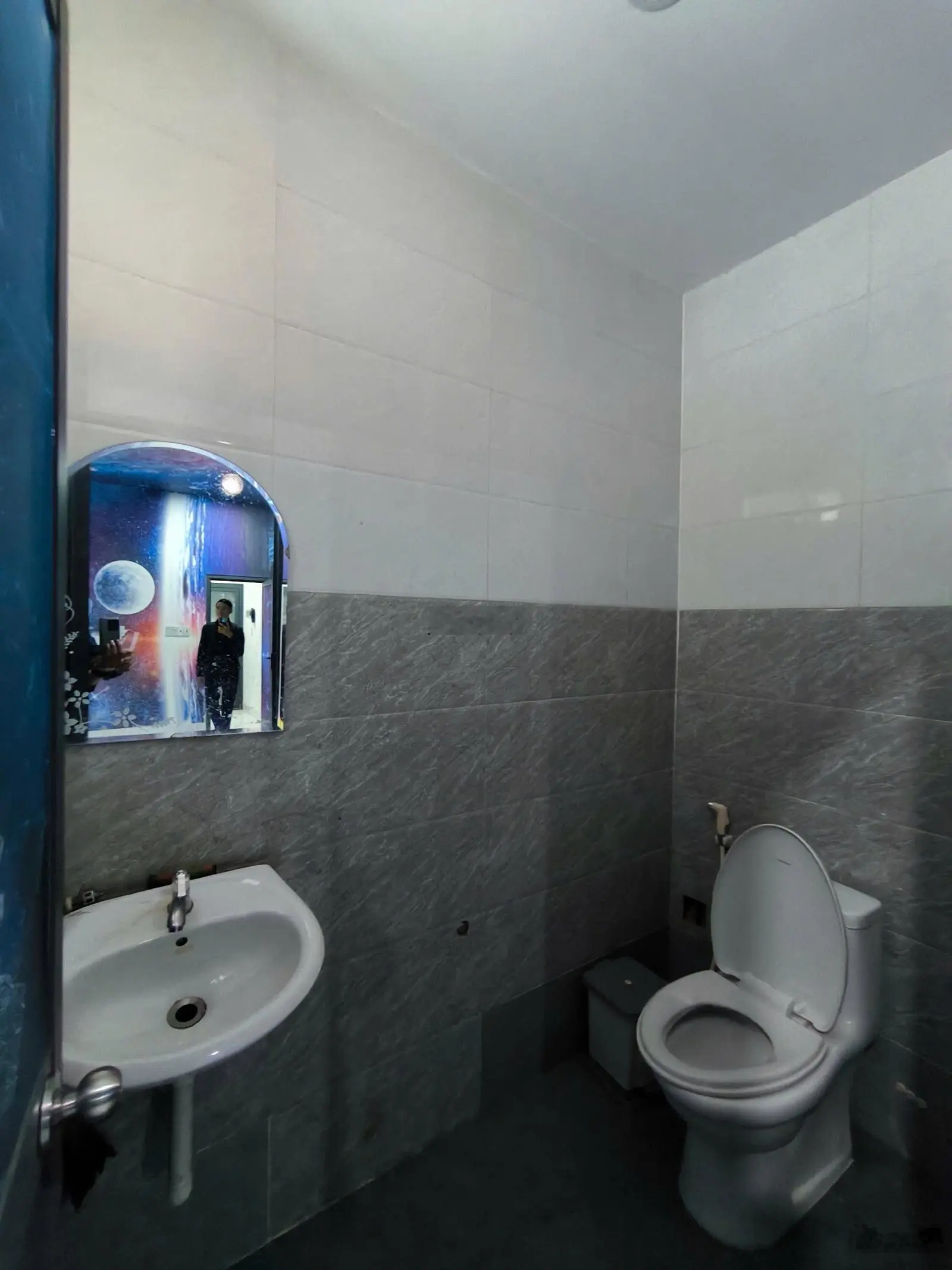 Bán nhà riêng Hoàng Diệu, 14,2 tỷ, 72,7m2, 4PN, 5WC, giá siêu hời