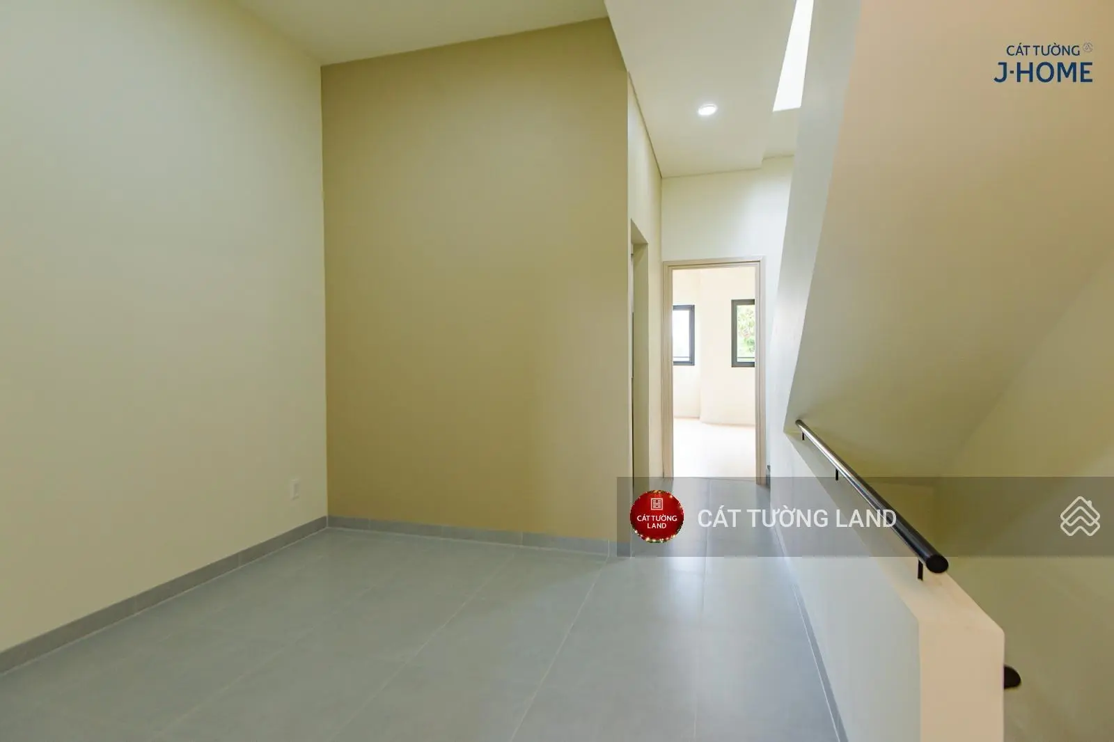Bán nhà phố 3 tầng đang xây kế bên UB phường Bình Chuẩn, TP Thuận An, Bình Dương