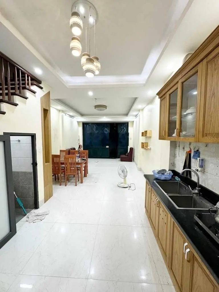 Bán nhà riêng tại Thanh Xuân Bắc, ô tô vào nhà 5 tầng - 9 tỷ 6