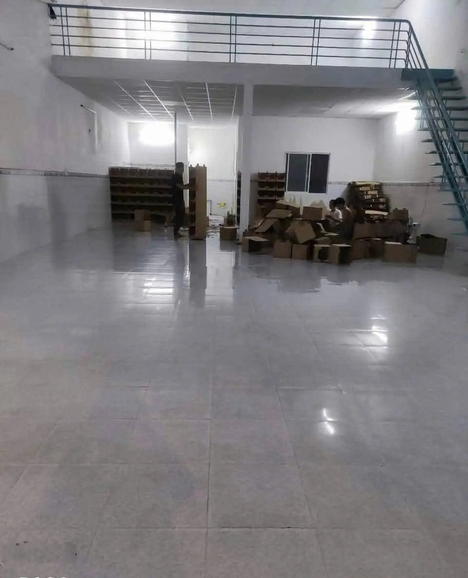 Nhà Xưởng 8m x 25m Mặt Tiền Tân Thới Hiệp 14 Quận 12. Gồm 2 Sổ. Gần TTH21 mở rộng 25m.Giá : 13.5 Tỷ