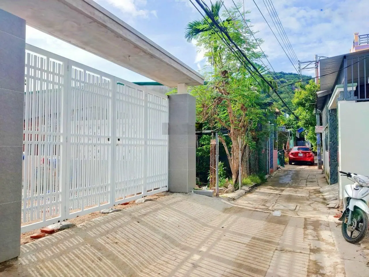 Bán đất biệt thự hẻm ô tô Nguyễn Khuyến, Vĩnh Hải gần chợ