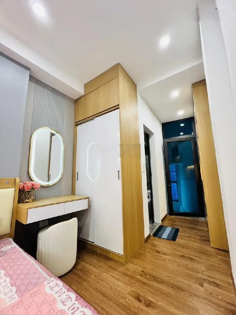 Bán nhà Khâm Thiên, Đống Đa, Dt 25m 4 tầng giá 3.65 tỷ, Nhà đẹp ở ngay, HIẾM