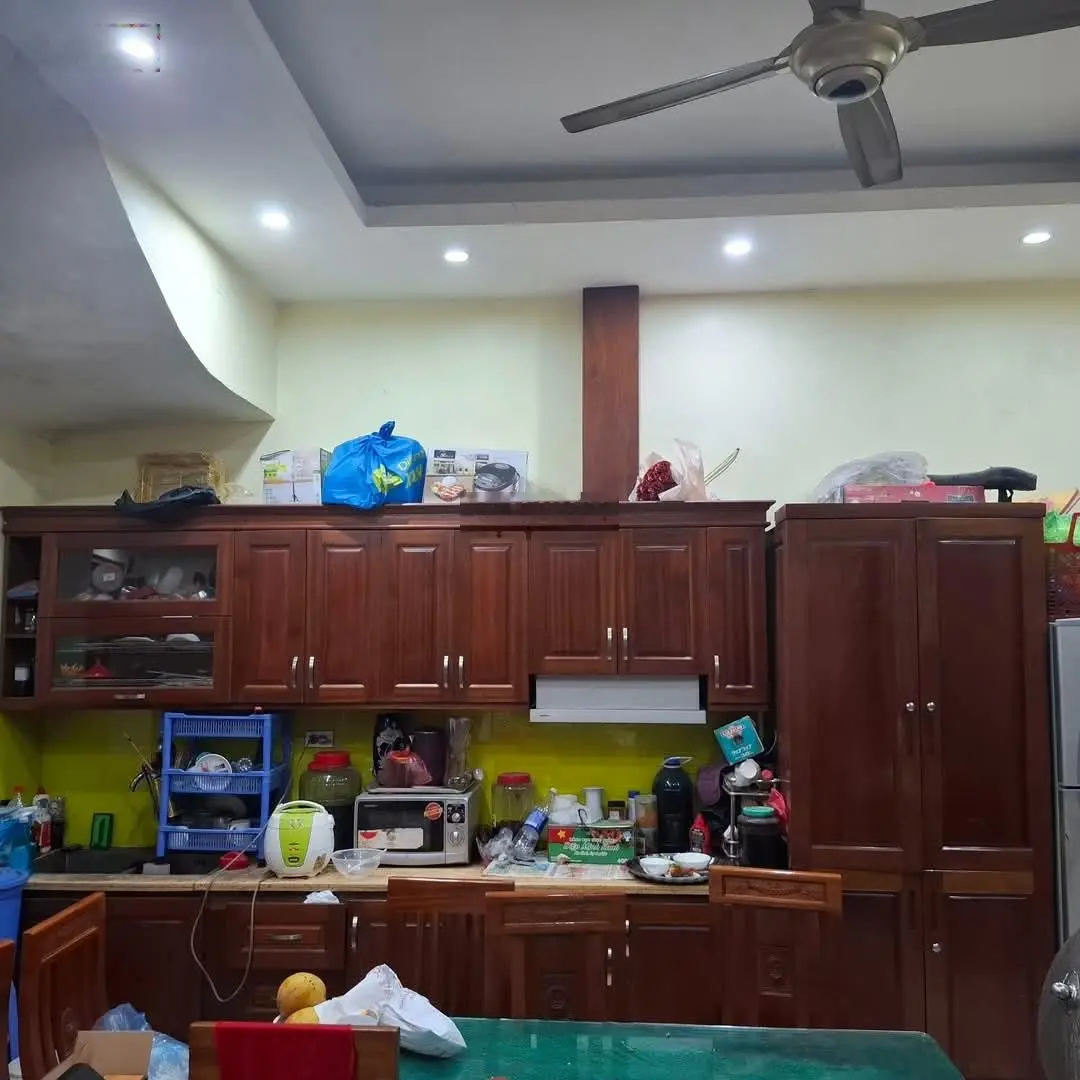 Bán liền kề cạnh bv phương đông, cổ nhuế 2. 90 m2, 5 t, lô góc, kinh doamh sầm uất. giá 24 tỷ