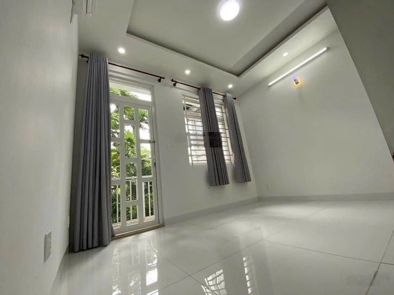 Đối diện Cityland Phan Văn Trị P10 4tầng 4pn 5wc 4x17m hẻm 1 trục trước nhà 6m cách trục chính 35m