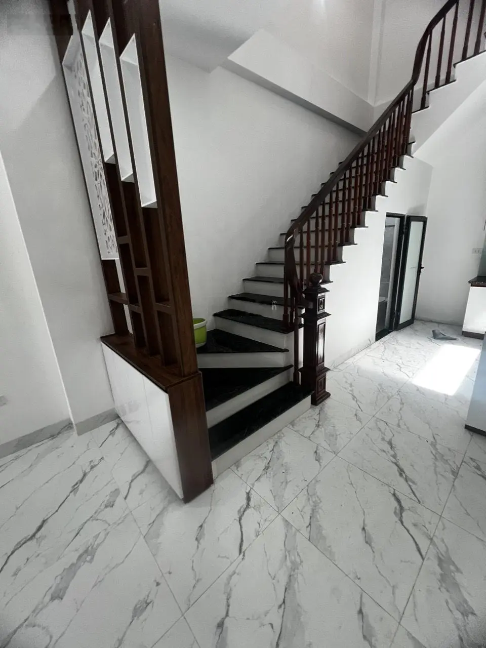 Hàng hiếm tại Đại Mỗ - bán nhà 4PN, 4WC chỉ 4,4 tỷ vnd, 32,5m2