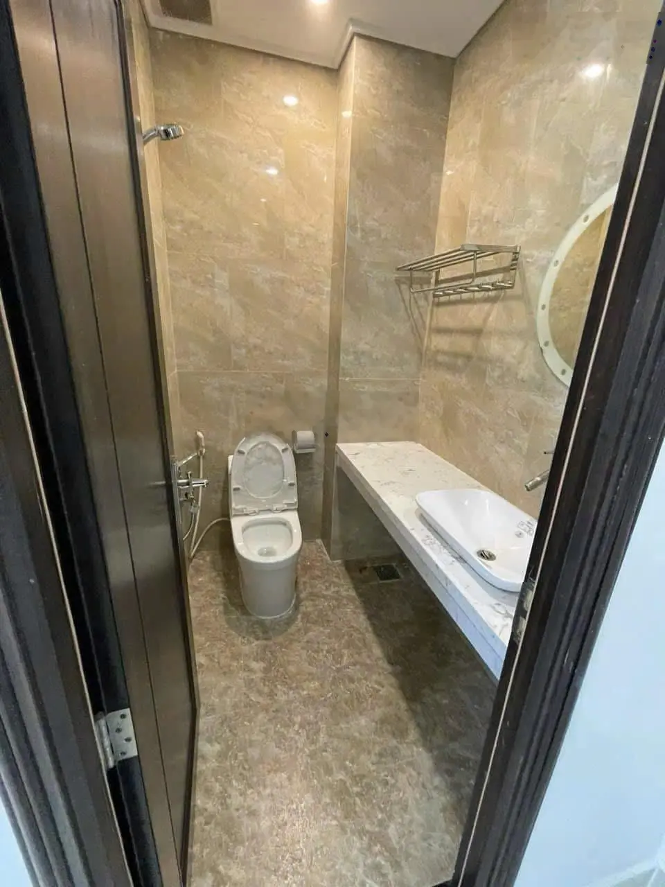 Bán Shophouse view đẹp tại Lakeside Palace, 55 triệu / m2, 100 m2