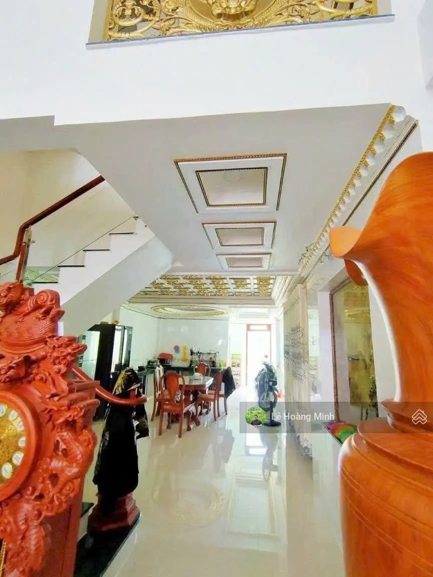 Quá rẻ. Nhà phố 3 tầng và xưởng 326m2 Mặt tiền Đường Hiệp Thành 13