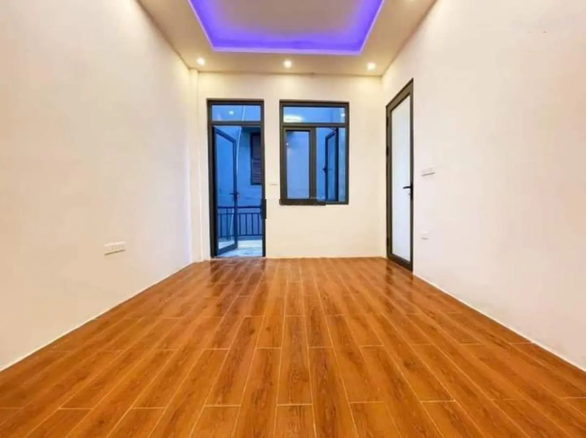 Phân lô quân đội ở sướng! Bán nhà ngõ 237 Hoàng Văn Thái 44m2 4 tầng chỉ 7.96 tỷ có thương lượng