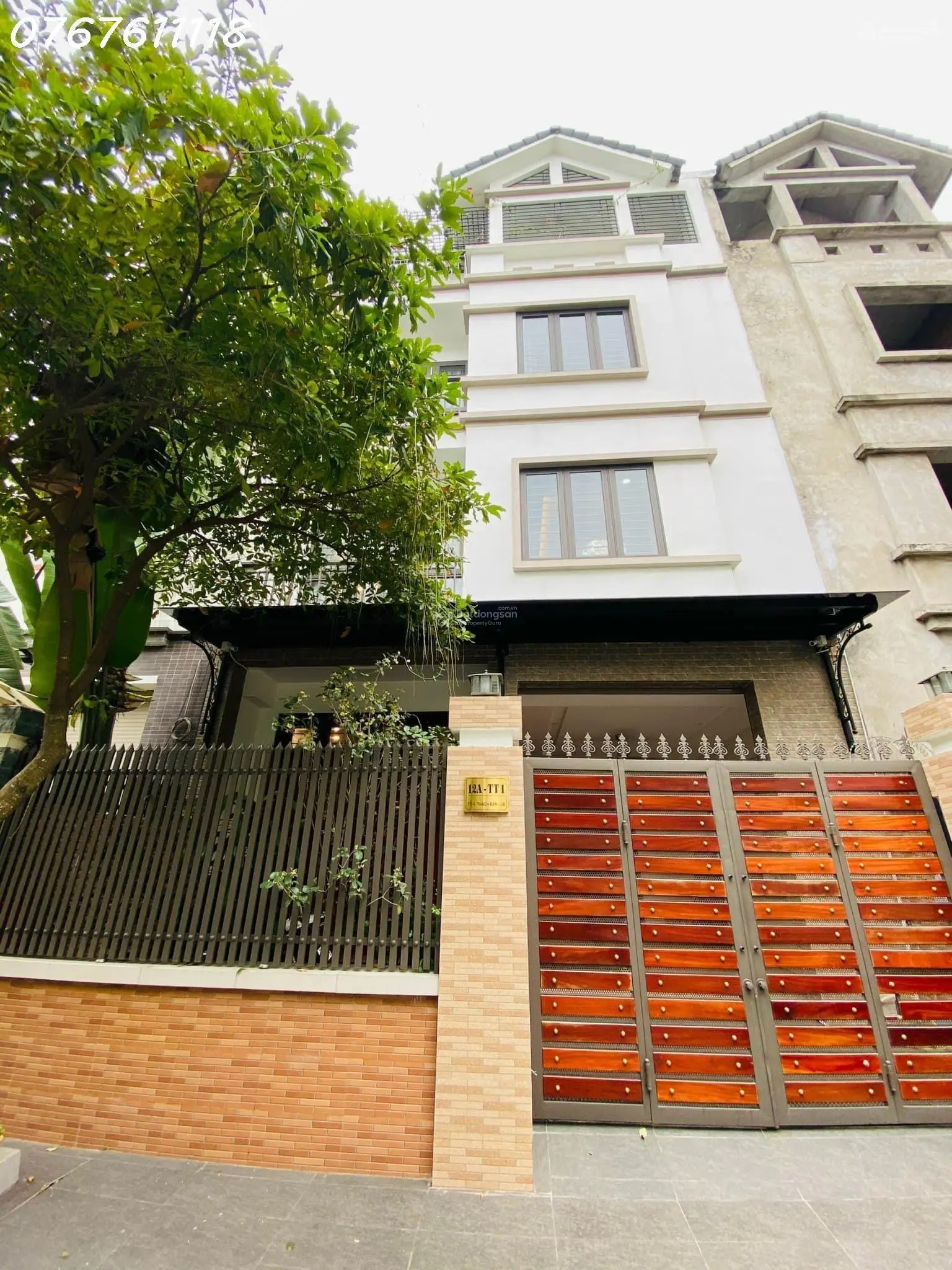 Bán nhà liền kề Thạch Bàn,view công viên, ô tô tránh,vỉa hè, 80m*4T,MT7m,12,5 tỷ