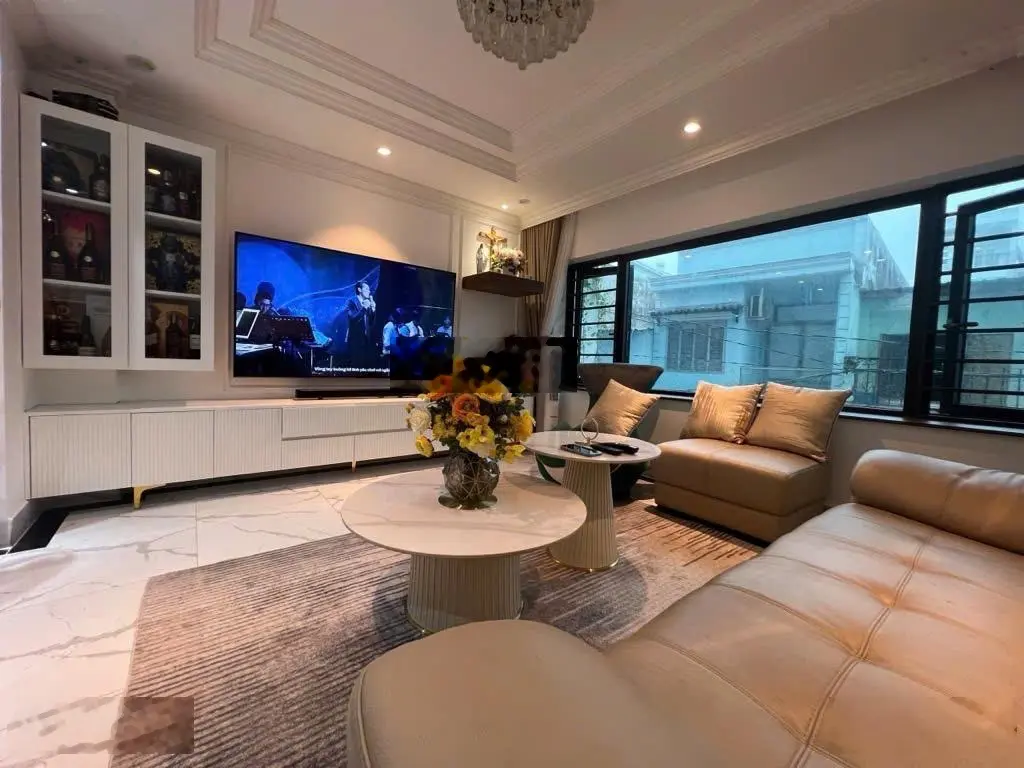Nhà xây mới đẹp 5 tầng tại Bình Hưng Hòa A, đường nhựa 8m thông, xe hơi đậu cửa, nhỉnh 5 tỷ