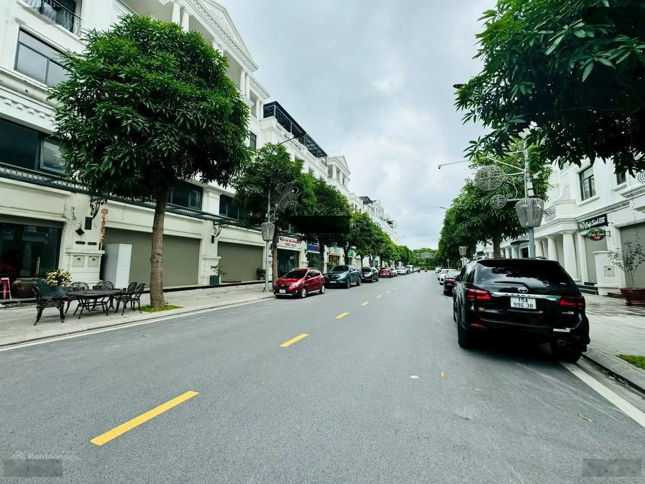 Bán liền kề Ngọc Trai 90m2 Vin Marina
