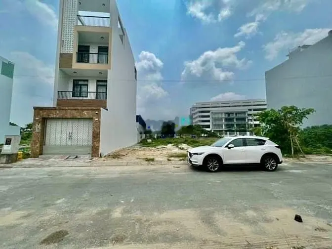 Mở Bán 15 nền Đất trong khu tái định cư Mới Q12 Sổ Hồng Riêng CC ngay