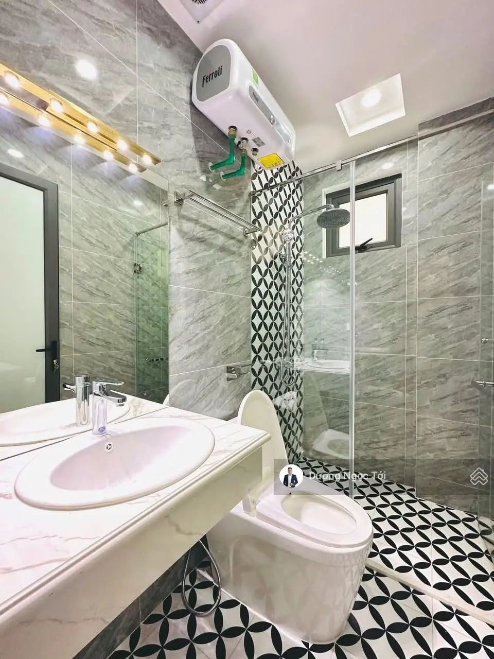 Bán nhà riêng tại Đ.Cầu Giấy, 11,99 tỷ, 46m2, 6 tầng, 12PN, 12WC, giá cực chất!