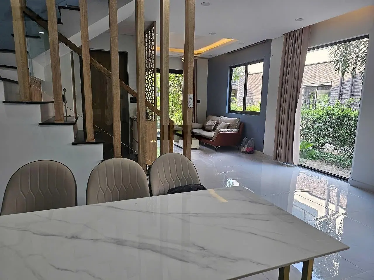 Bán nhà phố 2 lầu KĐT Waterpoint hoàn thiện full nội thất vào ở được ngay
