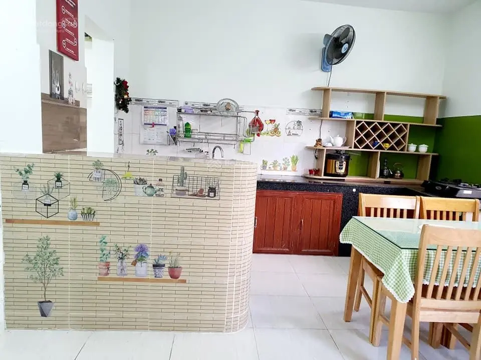 Cần bán nhà đẹp, nở hậu, 2 mặt tiền gần đường Vành Đai 3, đại học Thủ Dầu Một