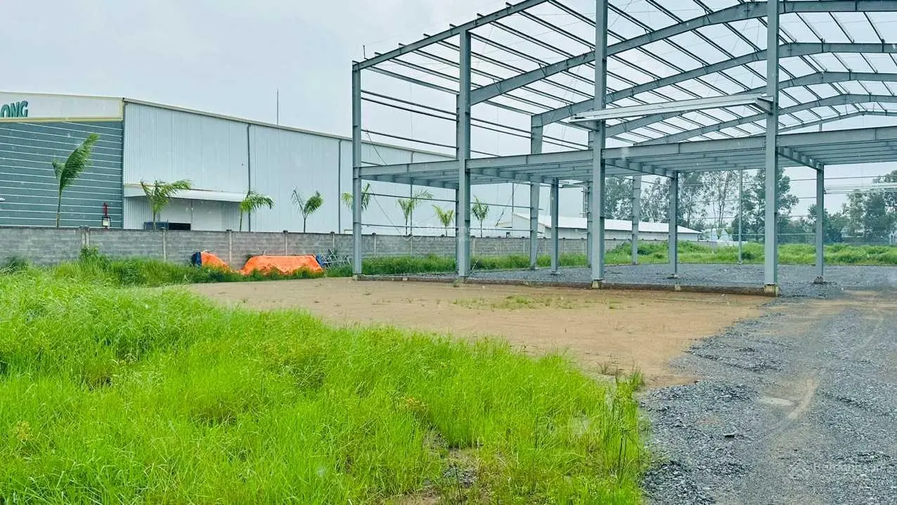 Bán nhà xưởng 5000m2 tại khu công nghiệp Hòa Phú Vĩnh Long