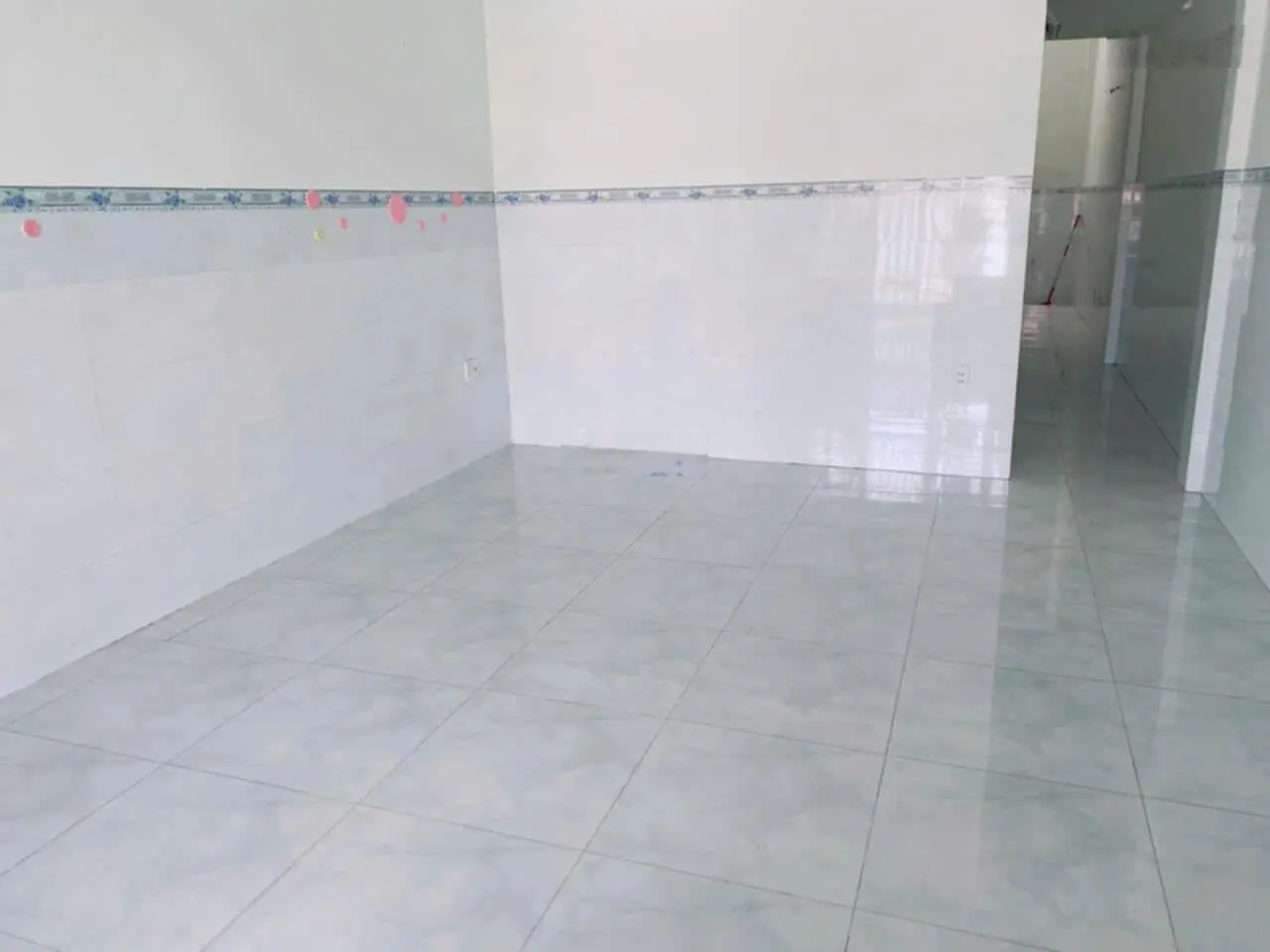 Nhà gác lửng, đường thông P. Phú Hoà, Thủ Dầu Một, DT: 4x20, thổ cư: 60 ,LH:0949243531