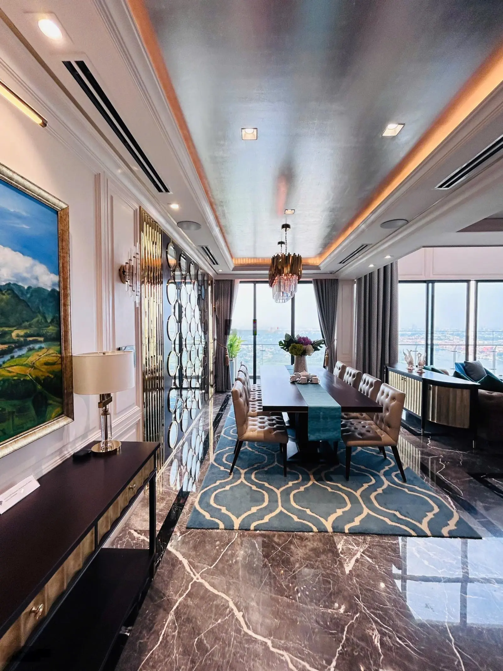 Bán penthouse nội thất sang trọng view sông q2 thảo điền. liên hệ 0902 835 ***