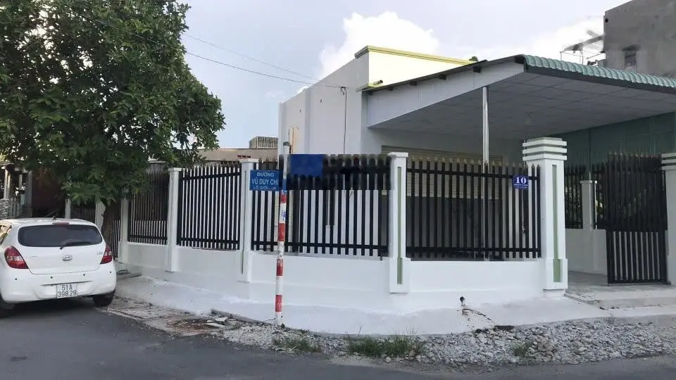 Cuối năm chủ cần tiền trả nợ, bán nhà 2 mặt tiền vũ duy chí, thị trấn củ chi, dọn vào ở liền, shr!!
