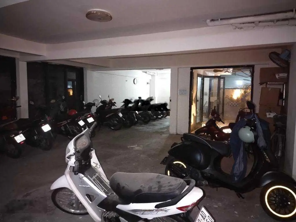Bao đầu tư, CHDV Dương Quảng Hàm, 180m2, 5 tầng, dòng tiền 100tr/tháng
