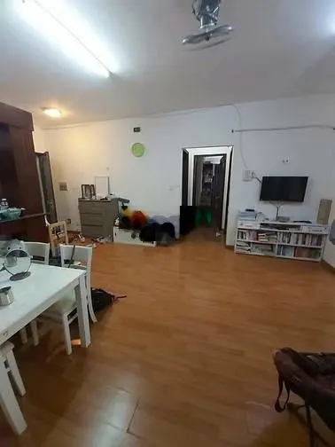 Bán căn hộ Khánh hội 2, Q4, 82m2, đã có sổ Hồng,
