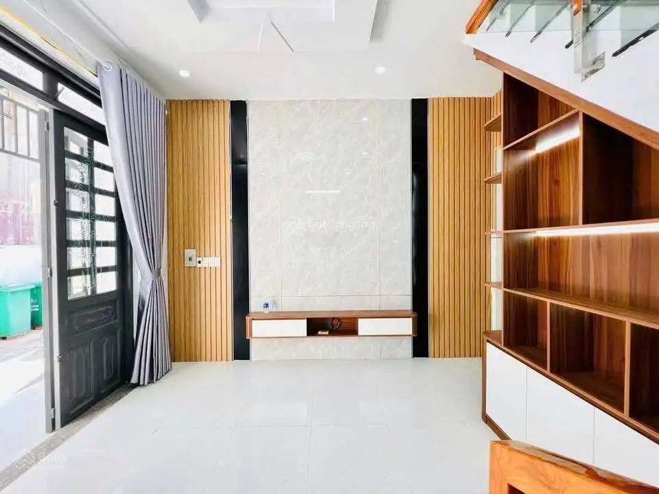 Bán nhà đường Tô Ngọc Vân - giá: 780 triệu - còn thương lượng