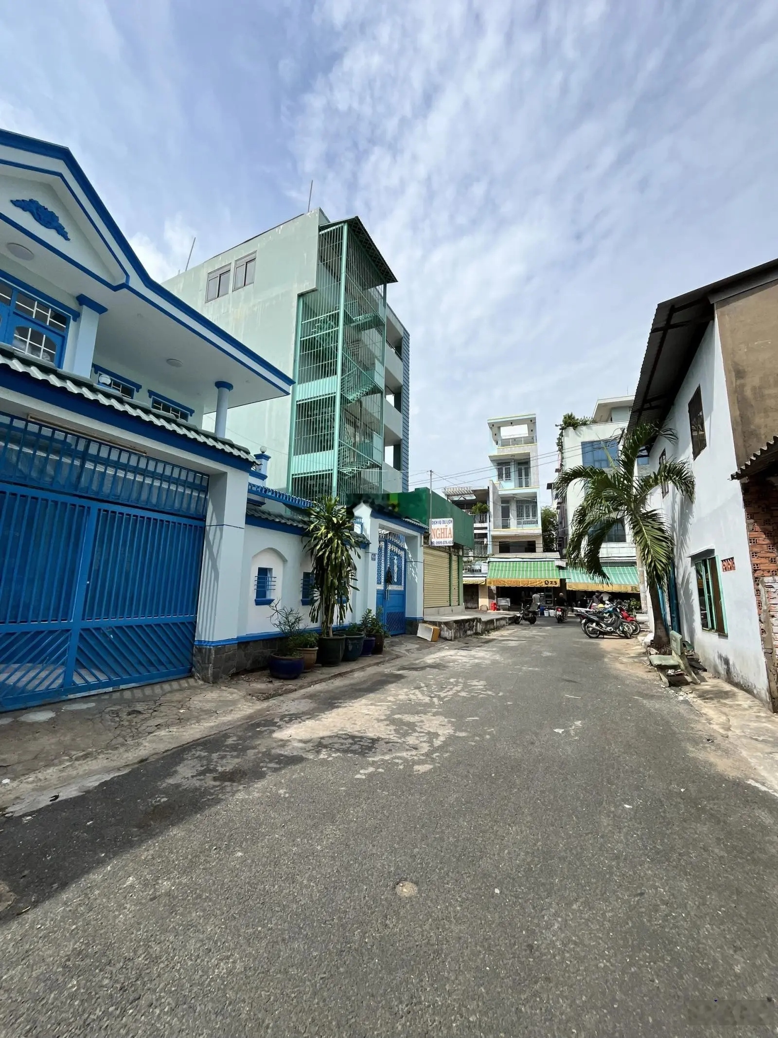 Bán nhà riêng tại Cư Xá Phú Lâm A, 8,6 tỷ, 77m2, đẹp, nhiều tiện ích