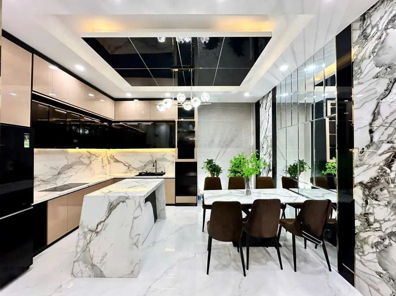 Nhà phố mới đẹp phong cách hiện đại sang trọng đường Huỳnh Thị Đồng, thị trấn Nhà Bè