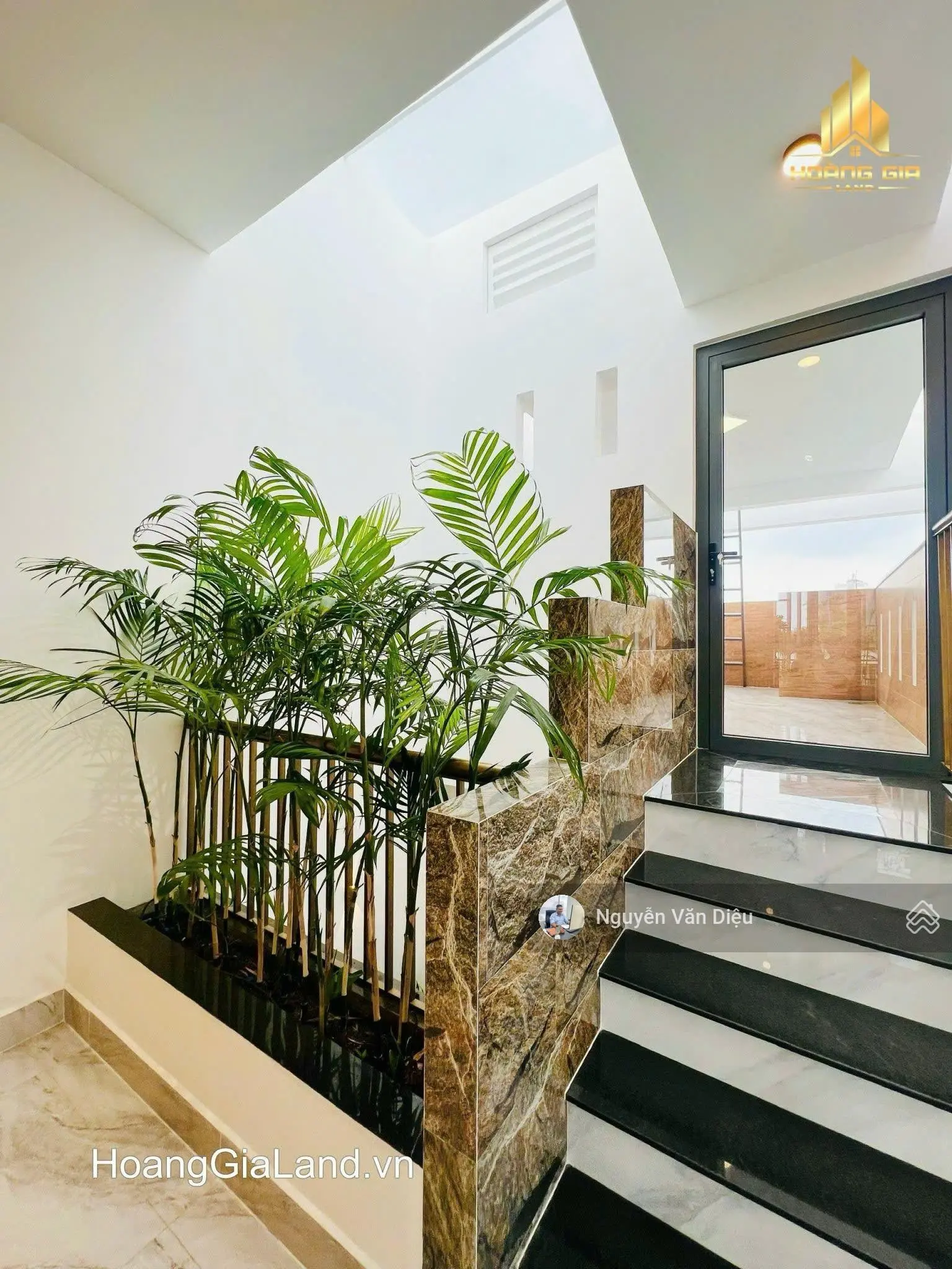 Chính chủ cần bán tòa nhà mặt tiền đường Lê Hồng Phong Q.5 DT 8x22m-7 tầng-HĐT 150 triệu giá 32 tỷ
