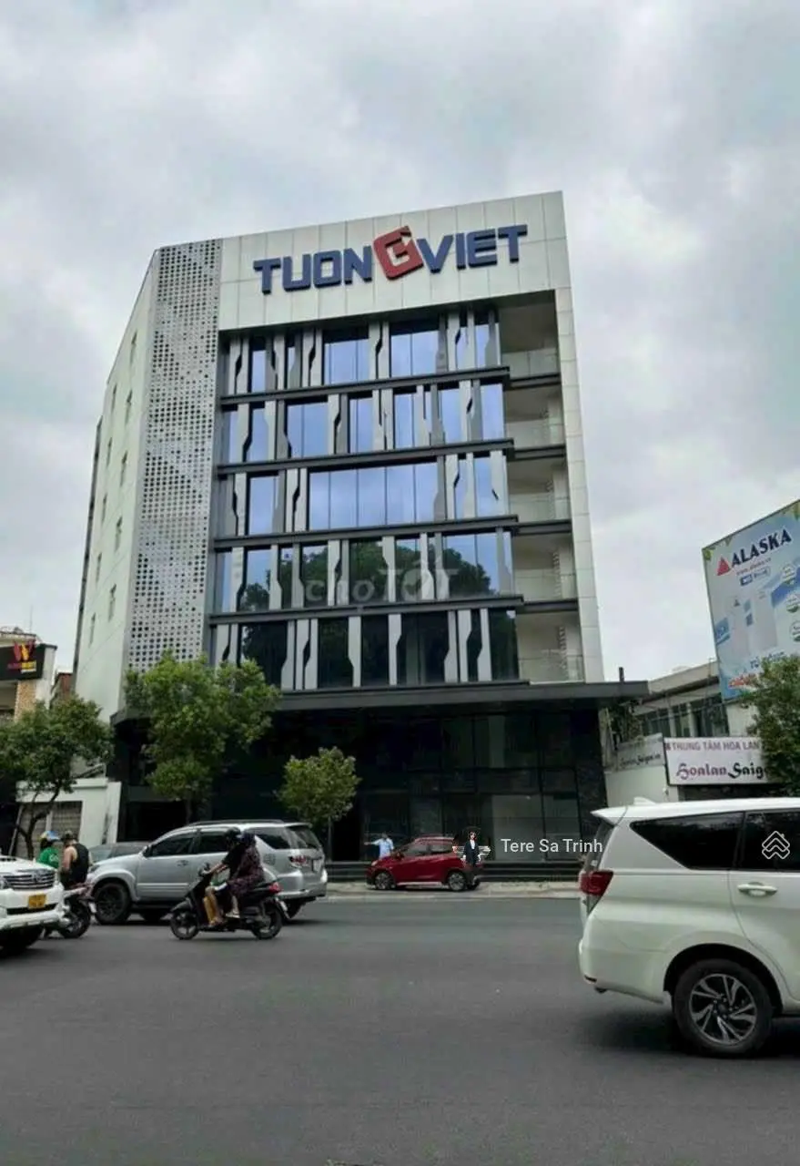 Giảm 15 tỷ !!! BuilDing Nguyễn Văn Trỗi - Phú Nhuận(15x20m) 6 lầu TN:200tr/th Giá: 40 tỷ