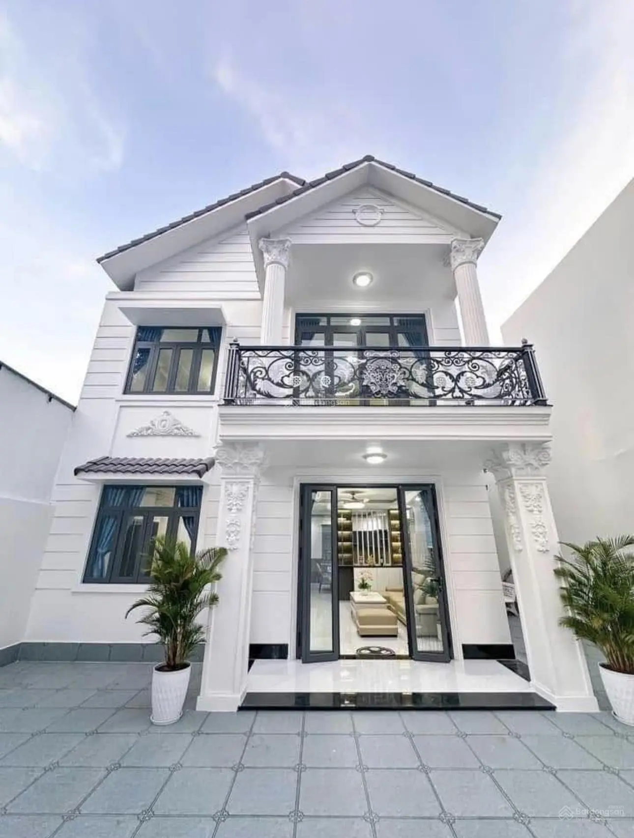 Bán Nhà 1 trệt 2 lầu giá 1tỷ200tr tân kiên bình chánh tphcm, sổ hồng riêng