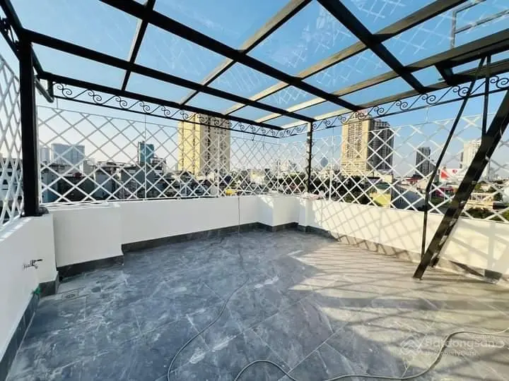 Hiếm hoi! nhà Đào Tấn, thang máy, ngõ thông, siêu mới, 55m2 *7T