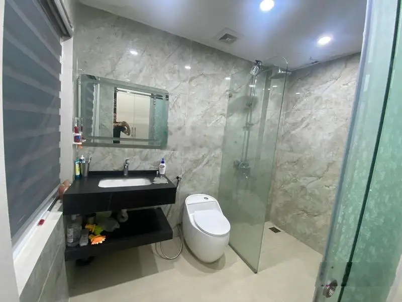 Bán NR 3PN, 4WC, 44m2 giá tốt tại Nguyễn Văn Cừ, Ngọc Lâm, Long Biên, Hà Nội