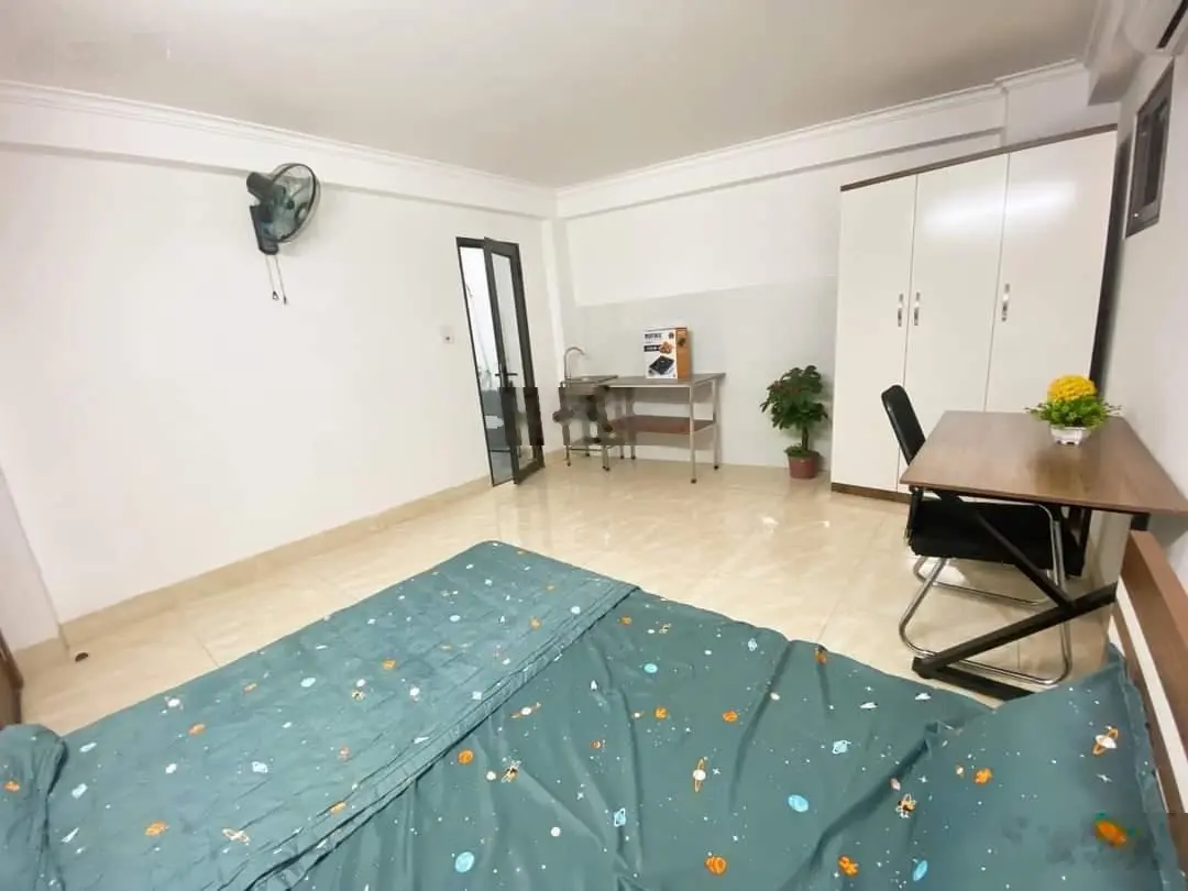 Hàng ngon Mỹ Đình, CC mini 21 ngủ giá chỉ 19.5 tỷ. Ngõ to KD tốt, nhà mới full nội thất chỉ việc ở