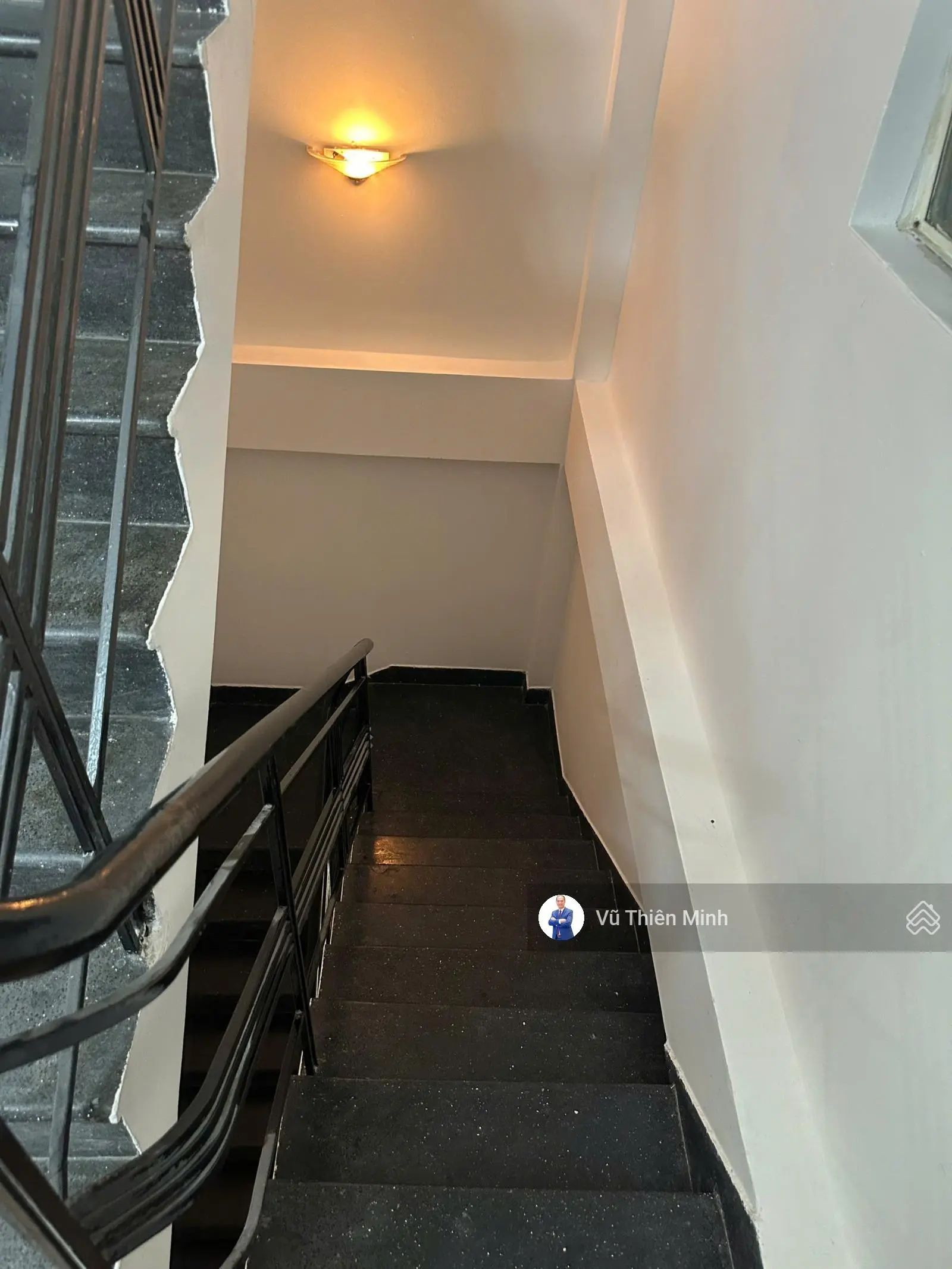 Ngang lớn 5m - HXH với 4T+ST đg Mê Linh, P 19, Bình Thạnh, Hồ Chí Minh. DTSD: 105.2m2. Giá 9,7 tỉ
