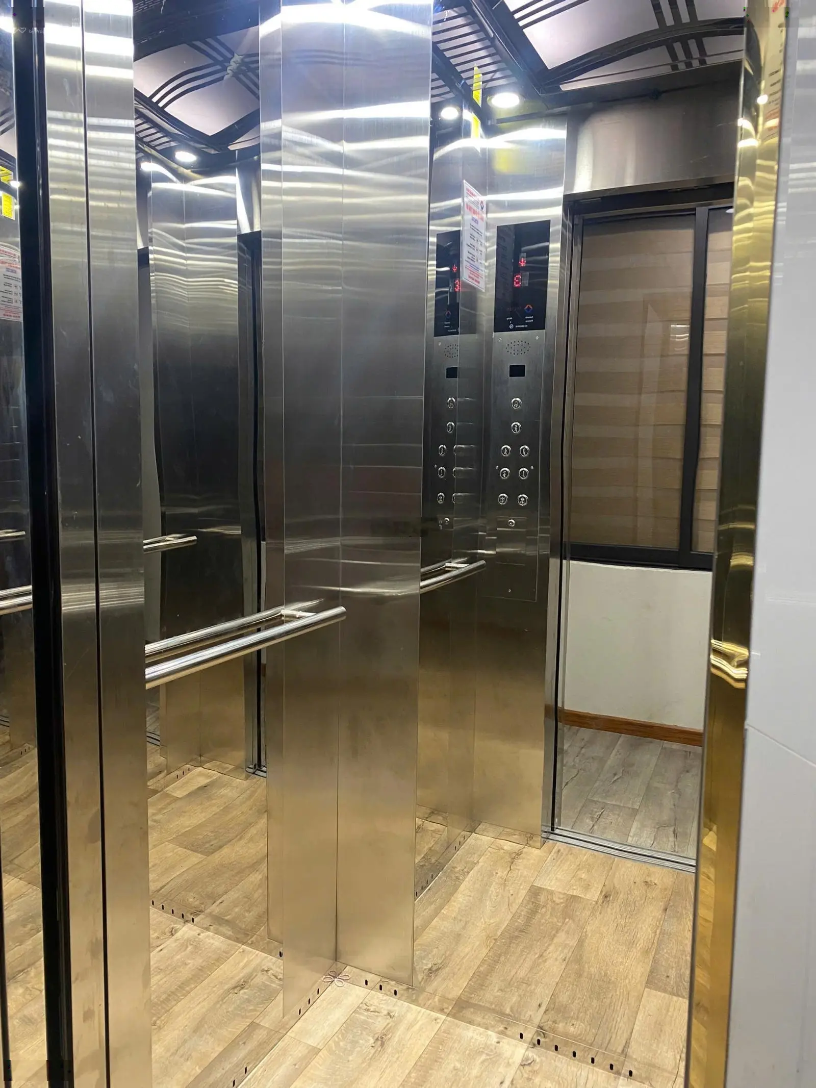 Nhà 5 tầng, khu đấu giá lai xá, 75m2, gần trường đại học thành đô, cách đường 32 chưa tới 1km