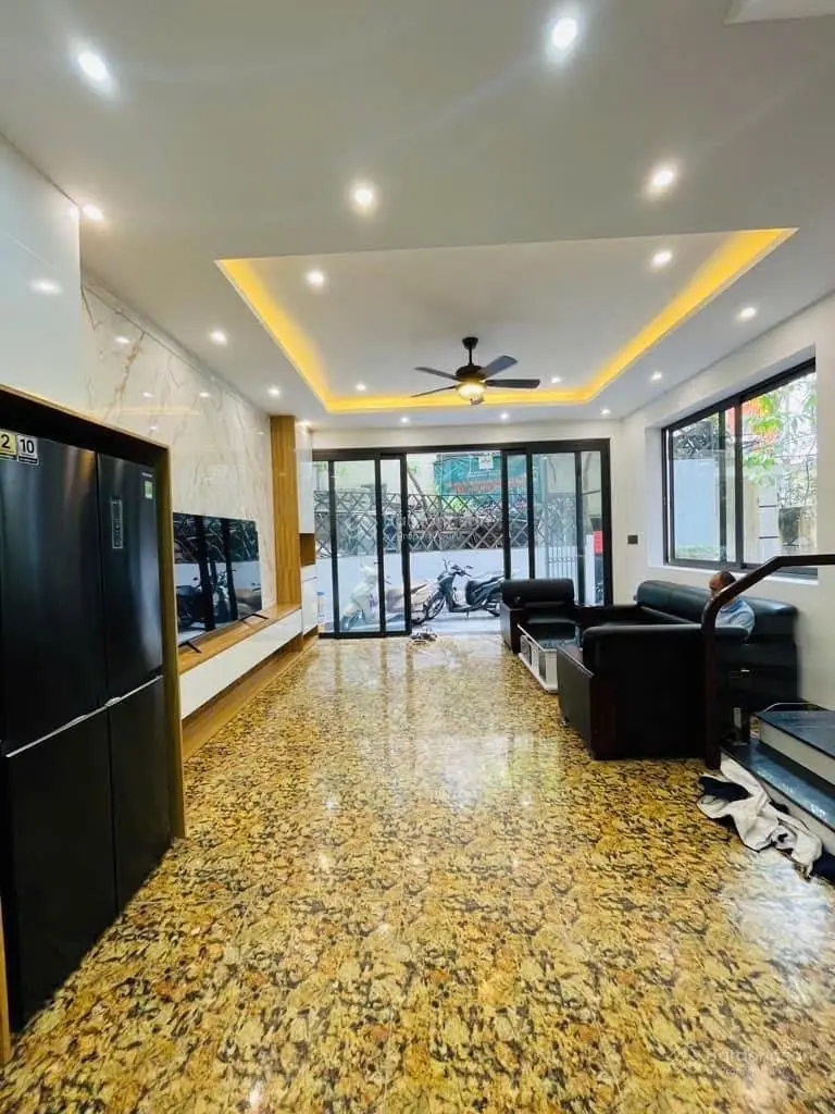 MP HỒNG MAI CẦN BÁN GẤP NHÀ 4 TẦNG DT 55M KINH DOANH BẤT CHẤP NHỈNH 15 TỶ