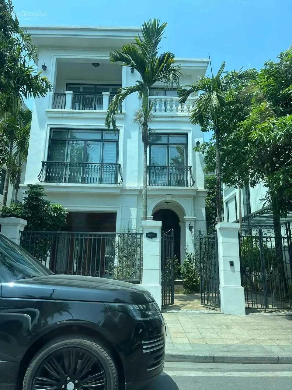 Độc quyền bán biệt thự mặt hồ Hoàng Lan tại Vinhomes Green Bay Mễ Trì Hà Nội