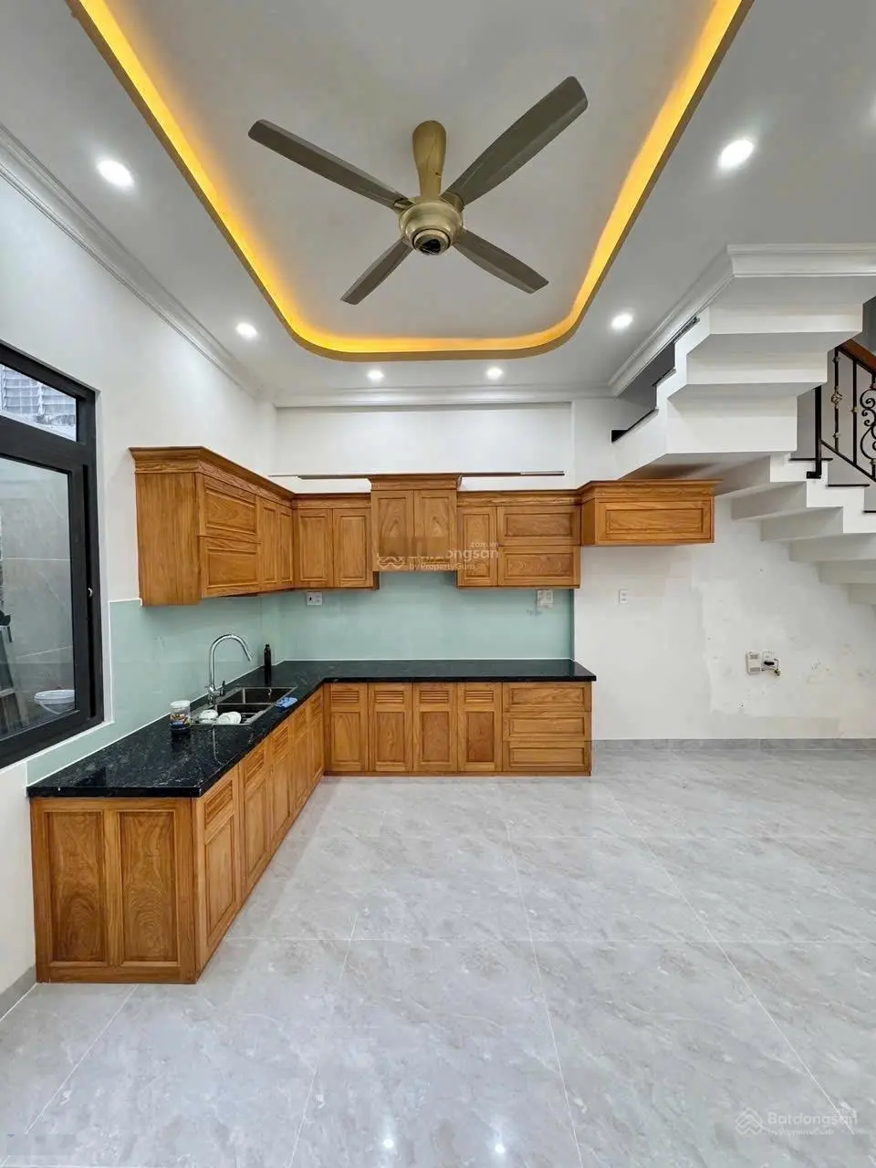 Bán gấp nhà mới siêu đẹp gần gigamall Phạm văn đồng: 0933352944