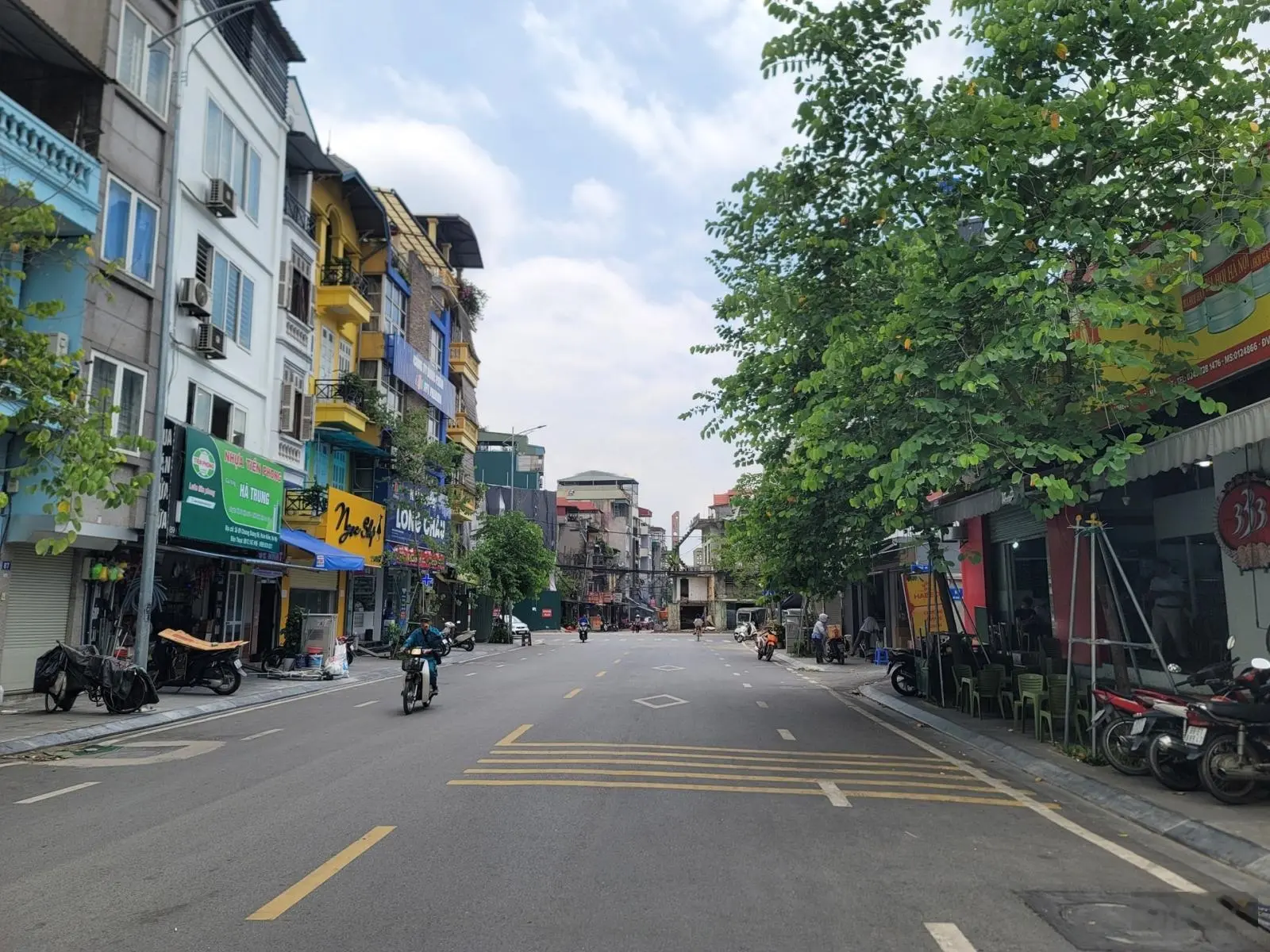 Bán nhà mặt phố vị trí đẹp Hoàn Kiếm phù hợp kinh doanh dòng tiền 58m2 12 tỷ có thương lượng.