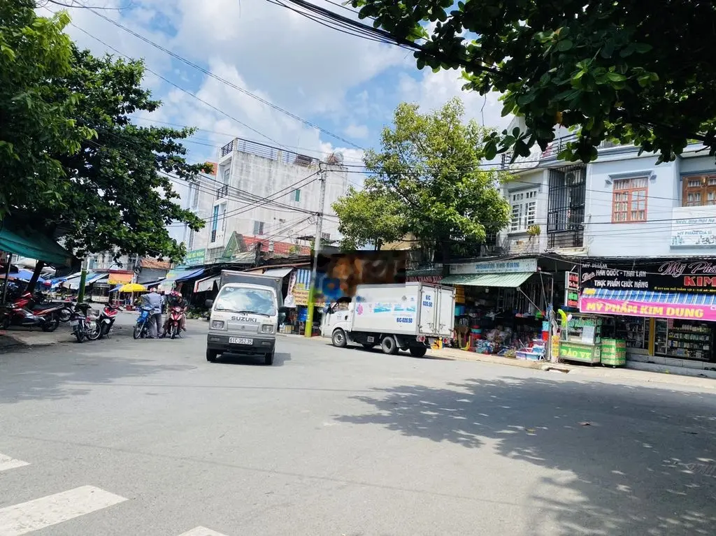 Đất 77m2 - Ngang 5m- full Thổ cư- Ngay Chợ Xóm Vắng.