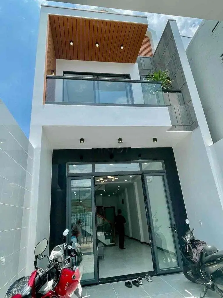 BÁN CĂN NHÀ CÁCH TRUNG TÂM THÀNH PHỐ BIÊN HOÀ 7 PHÚT ĐI XE