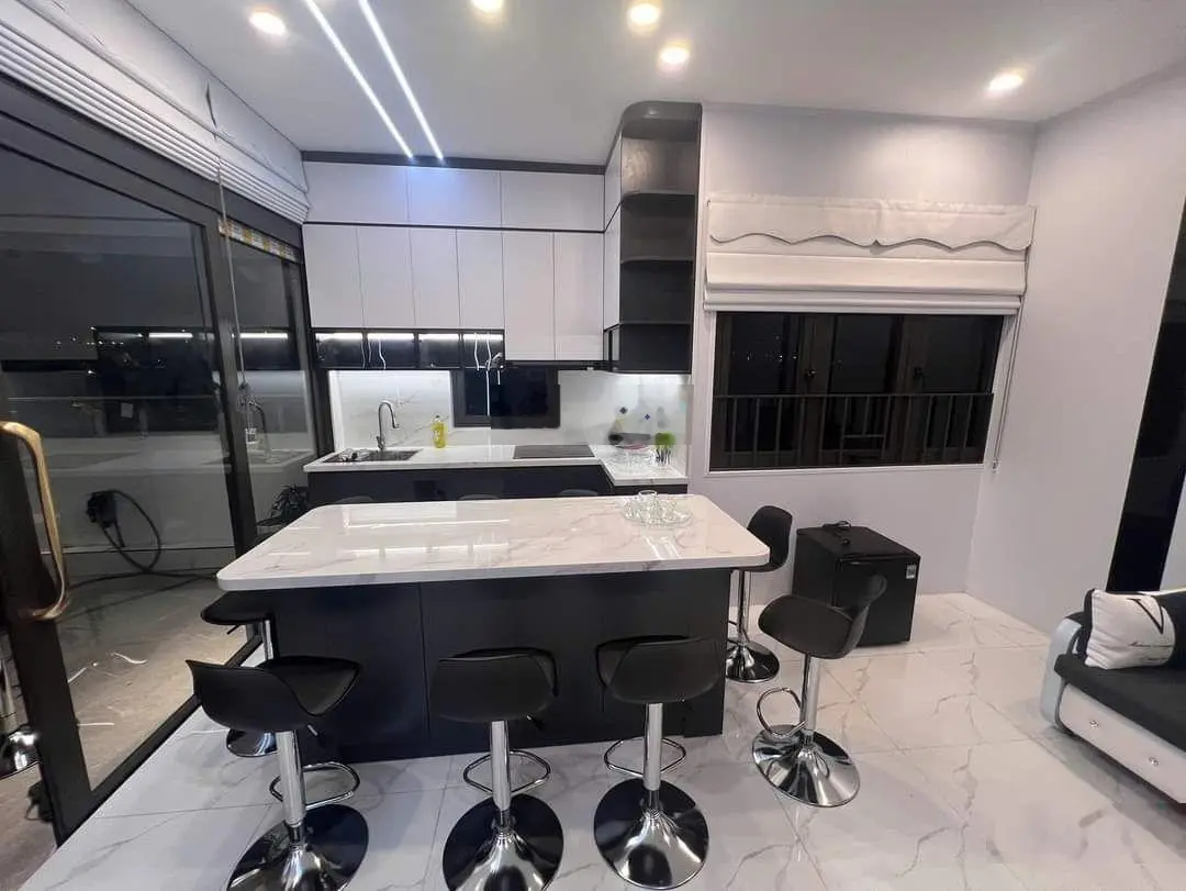 Đông ngạc, chung cư dòng tiền 700tr năm, khu vực cho thuê cháy phòng. 10 phòng duplex. Dt58m2