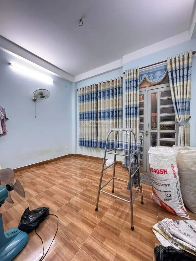 Hẻm kinh doanh ôtô đậu cửa 60m2 ngang 4,2m vuông vức đúc BTCT Phú Thuận nhỉnh 7 tỷ tl