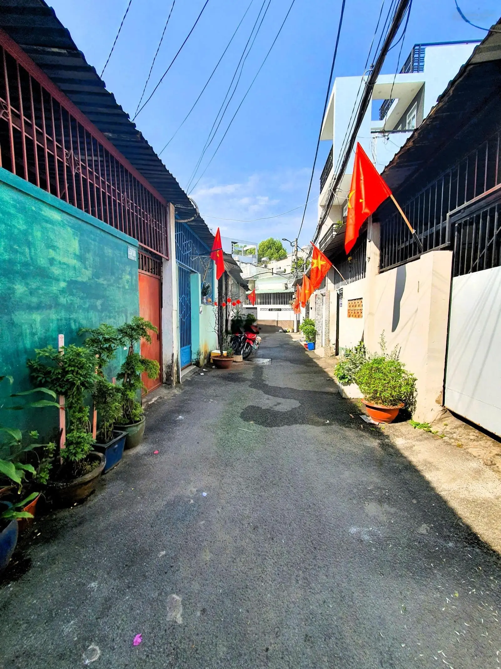 Bán nhà chính chủ đường 11 - Linh Chiểu gần Vincom và đại học Ngân Hàng