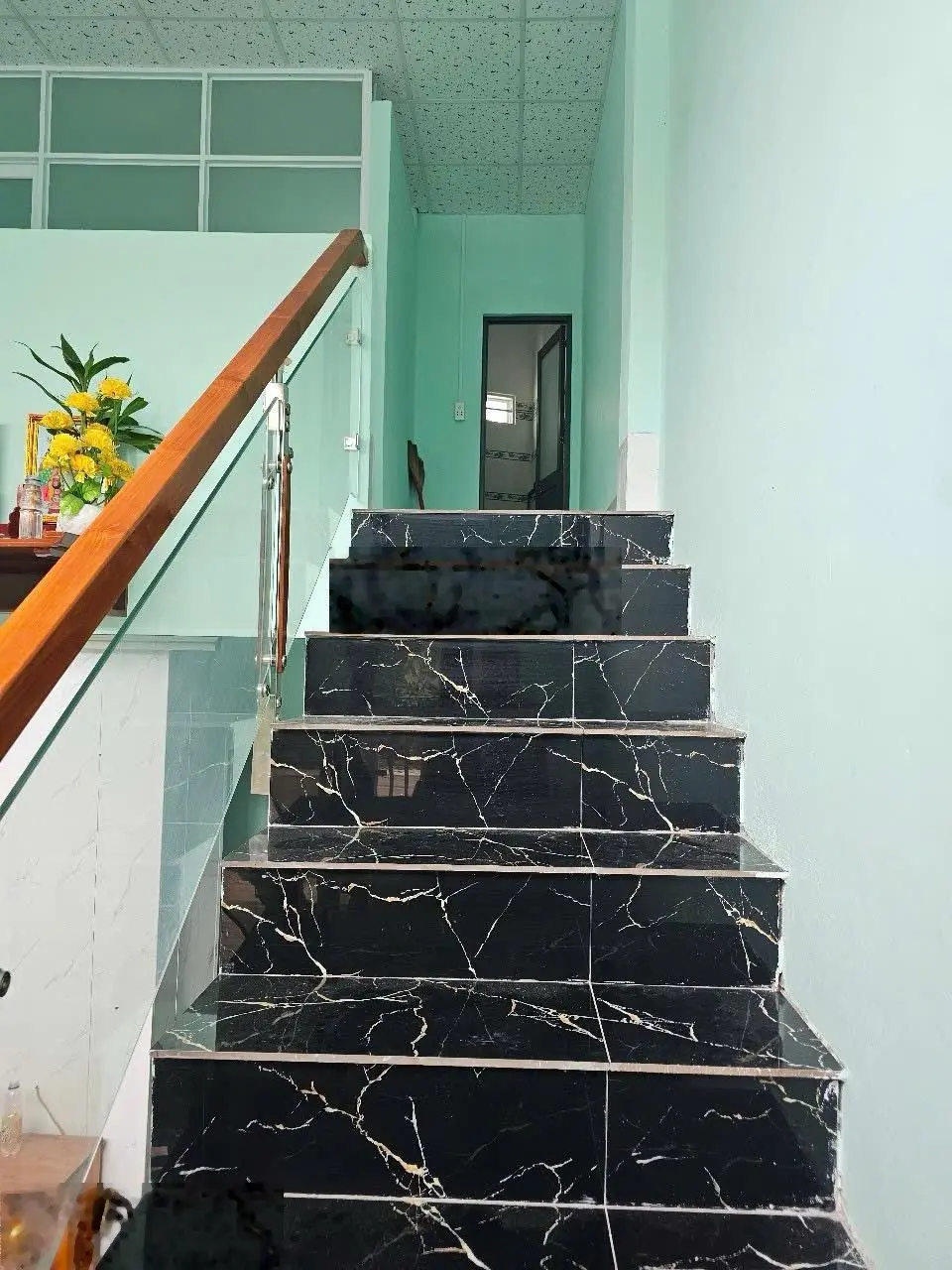 Bán nhà 1 trệt 1 lửng lô góc An Tây, nhánh HL609. Diện tích 123m2, thổ cư 62m2. Giá 1ty500